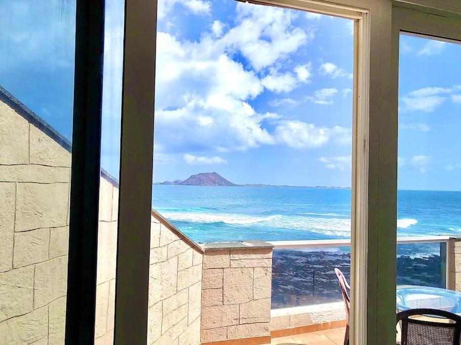 Precioso Atico Con Vistas Espectaculares. Appartement Corralejo Buitenkant foto